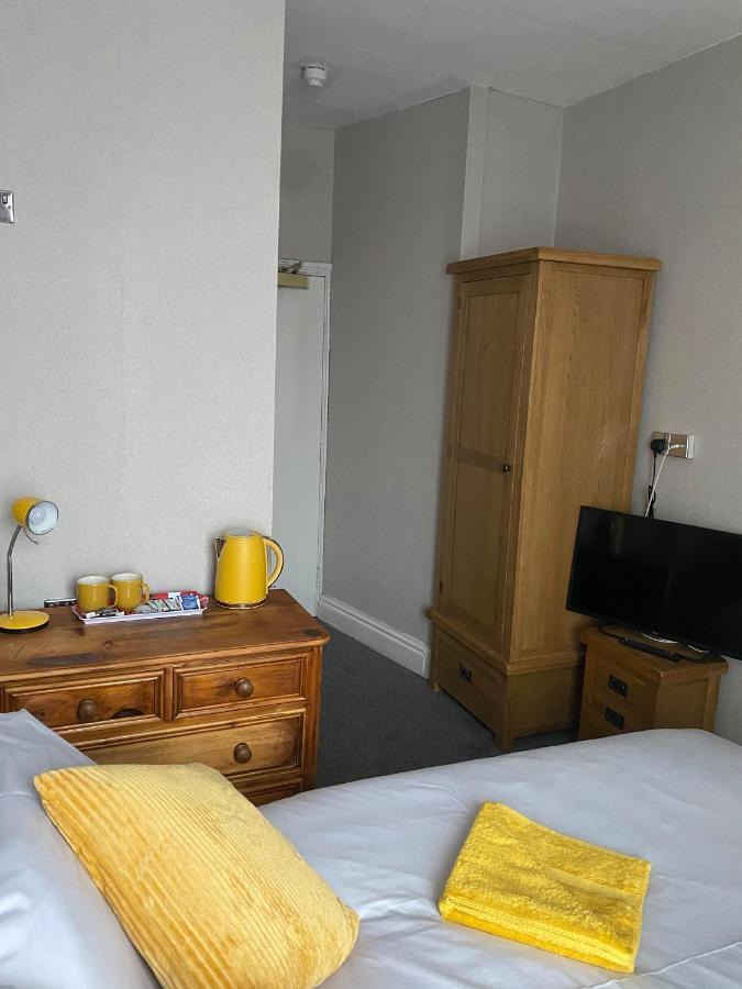 Hotel Jeanne Blackpool Eksteriør billede
